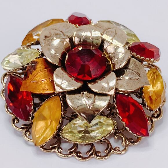VTG 50s Mid Century Glass Floral Gold Tone Layered Rhinestone Brooch Red Orange - Picture 4 of 12